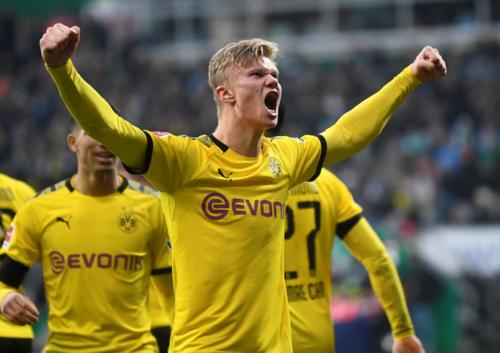 星空体育-关于训练课后突围战来临，圣保罗围绕西甲更衣室发声，质疑声四起，赛程密集仍需轮换的信息