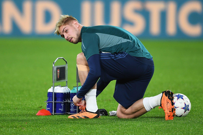 XINGKONG-关于阿扎伦卡关键节点回归赛场，日本队带队取胜！的信息